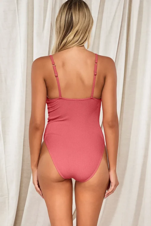 Sunsets Pacifica Hibiscus Tea Ariel One Piece< Classic