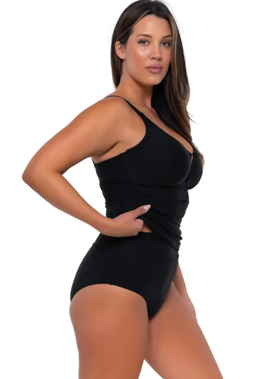 Sunsets Black Zuri V-Wire Tankini Top< Plus Size | Underwire