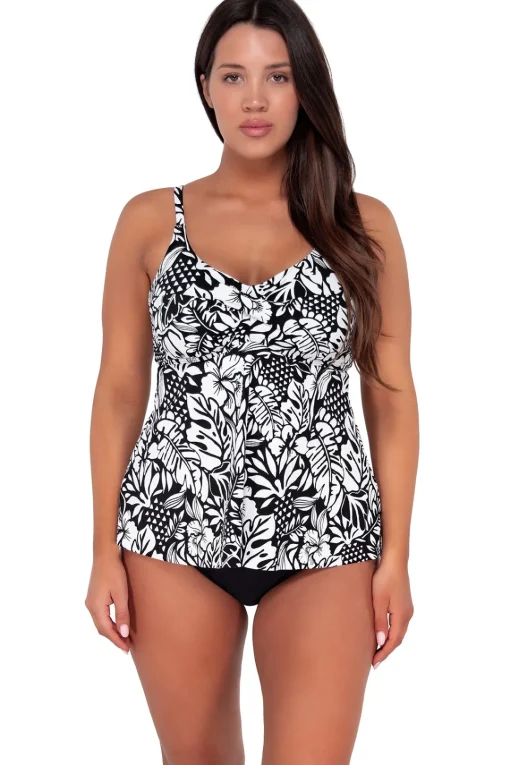 Sunsets Escape Caribbean Seagrass Texture Tori Tankini Top< Plus Size | Wire-Free