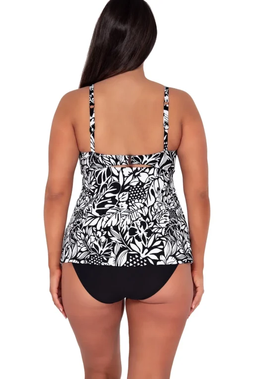 Sunsets Escape Caribbean Seagrass Texture Tori Tankini Top< Plus Size | Wire-Free
