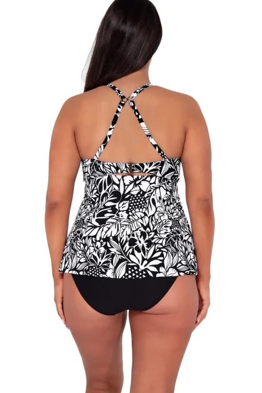 Sunsets Escape Caribbean Seagrass Texture Tori Tankini Top< Plus Size | Wire-Free