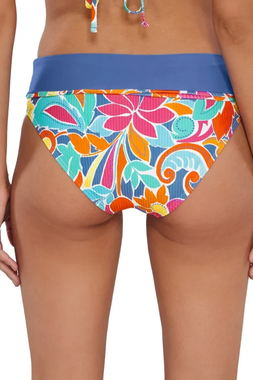Sunsets Festive Floral Sandbar Rib Capri High Waist Bottom< Plus Size | High-Waist