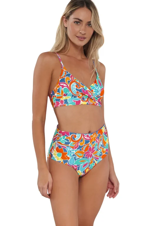 Sunsets Festive Floral Sandbar Rib Capri High Waist Bottom< Plus Size | High-Waist