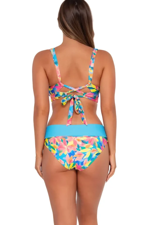 Sunsets Shoreline Petals Capri High Waist Bottom< High-Waist | Bikini Bottoms