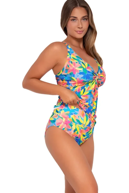 Sunsets Shoreline Petals Forever Tankini Top< Plus Size | Underwire